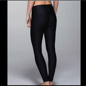 Lululemon shine tight size 6